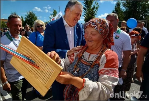 «Город мастеров» и гастрофестиваль «Калейдоскоп вкуса» открылись на праздновании Дня Ленобласти в Тосно