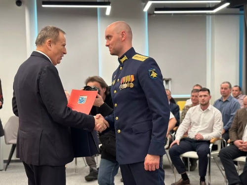 Участников СВО из Ленобласти приглашают на третий поток программы «Бизнес героев 47»