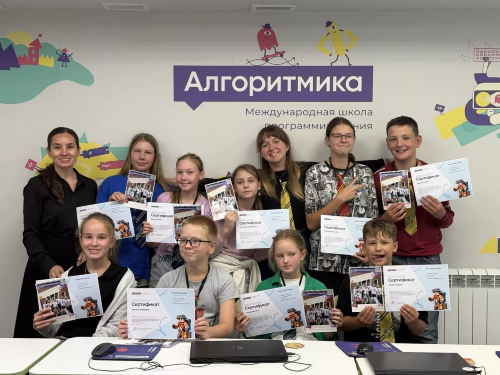 От первых курсов до современного учебного центра: история Эльвиры Пискаревой